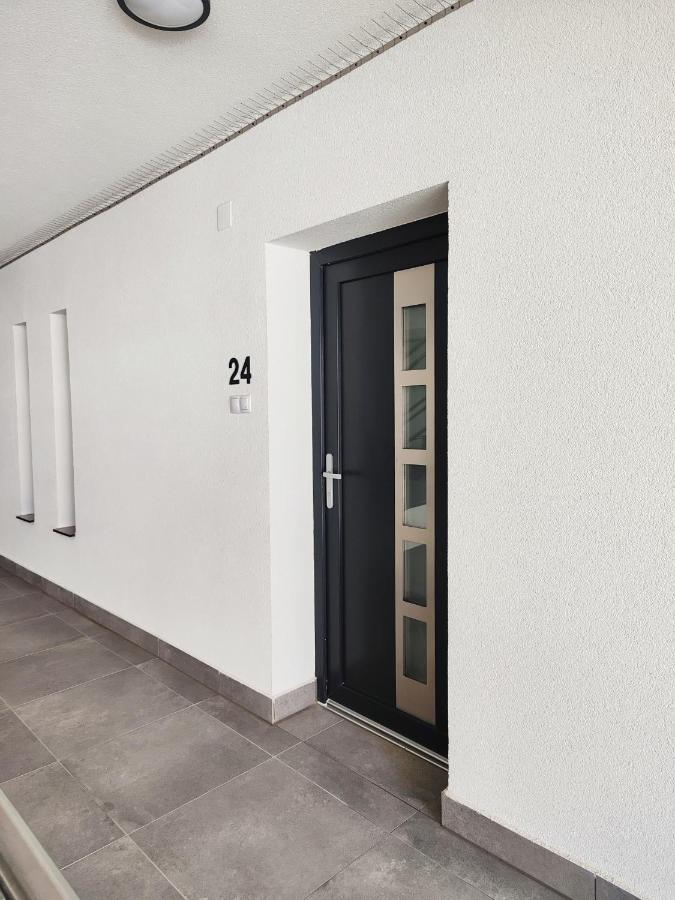 Royal Liberty Apartment Keszthely Exterior photo